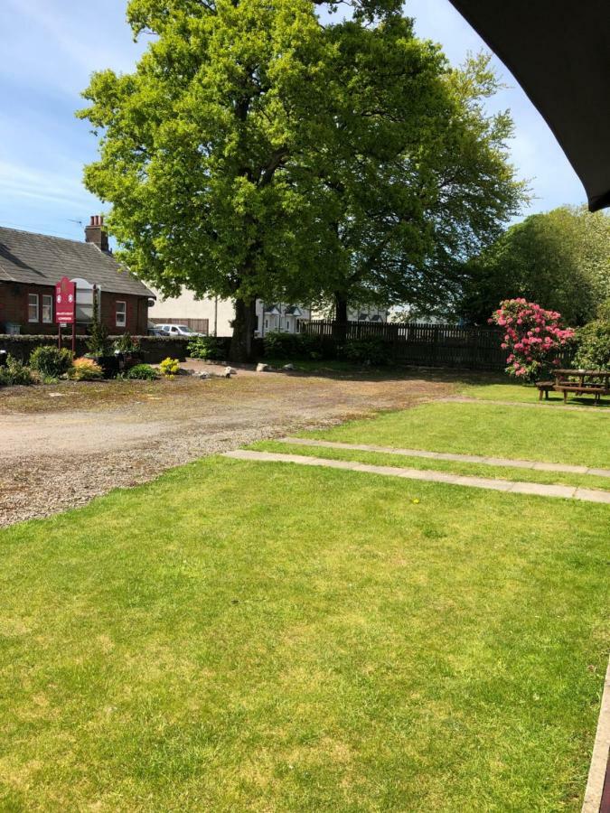 Hotel The Old Stables Moffat Esterno foto